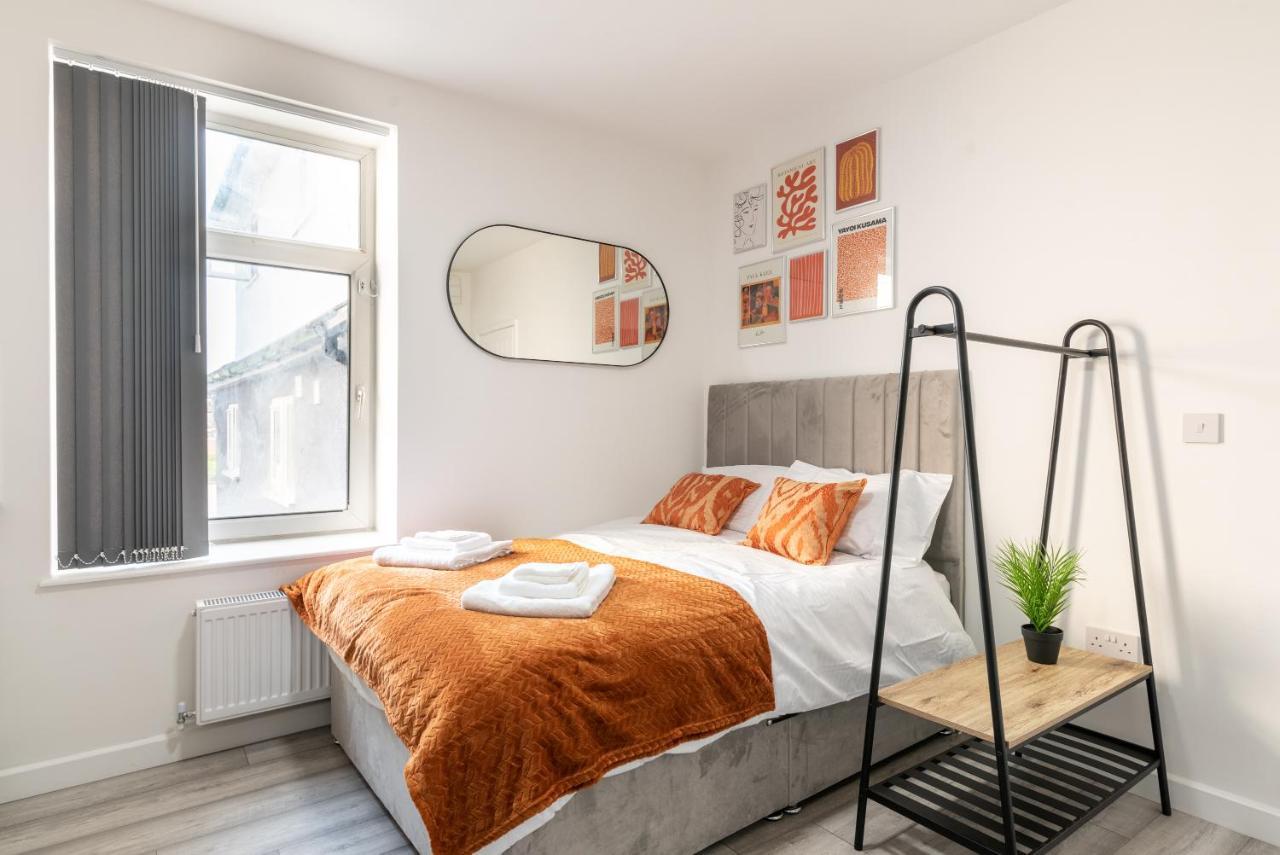 Exquisite Cardiff Apartments- With Garden Lounge & Games Room Eksteriør billede