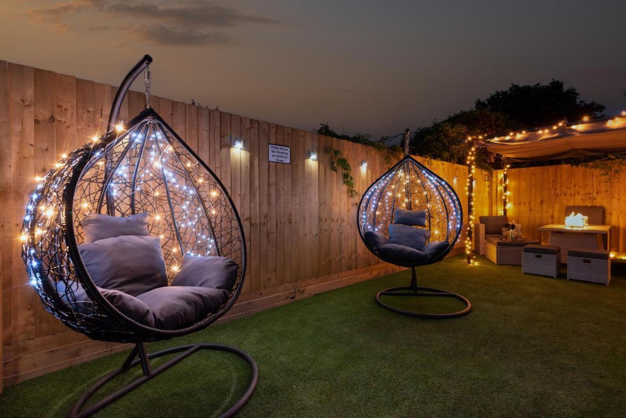 Exquisite Cardiff Apartments- With Garden Lounge & Games Room Eksteriør billede