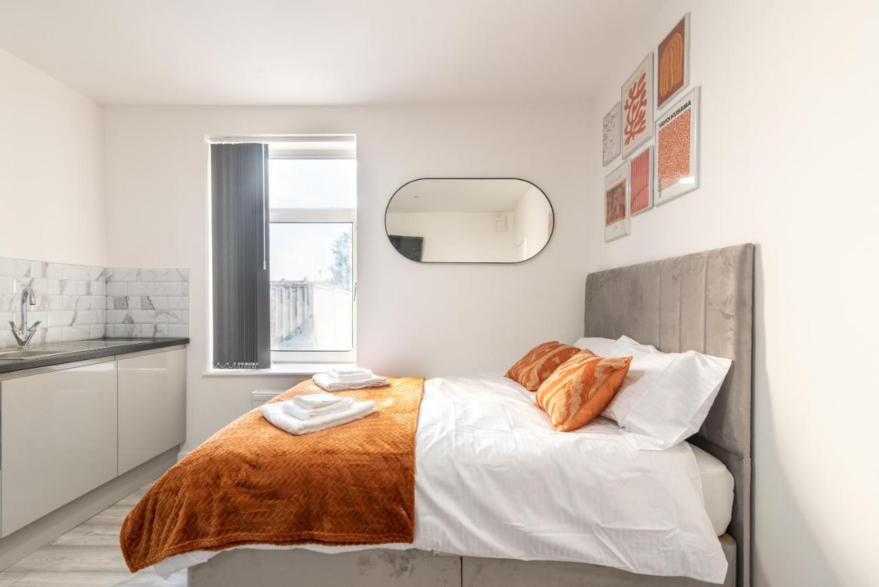 Exquisite Cardiff Apartments- With Garden Lounge & Games Room Eksteriør billede