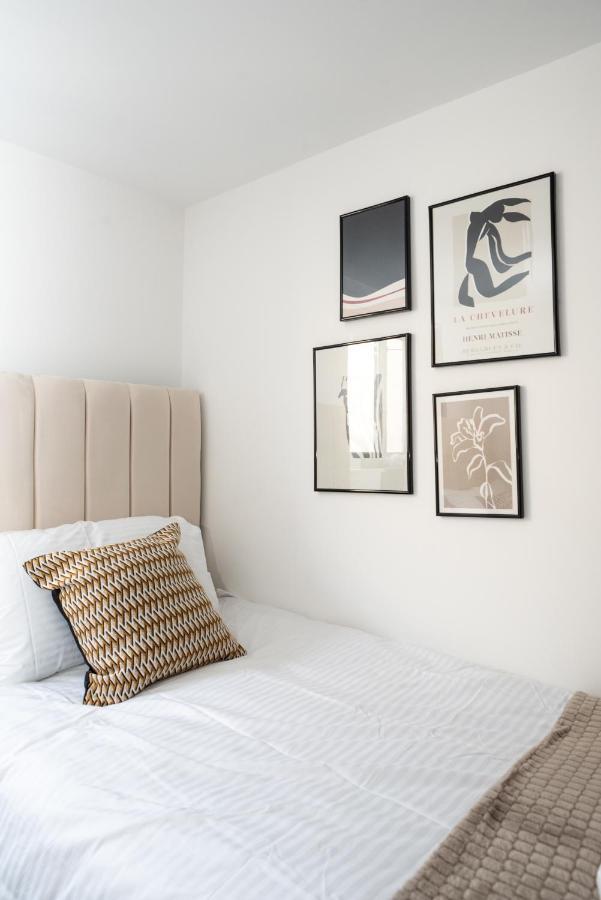 Exquisite Cardiff Apartments- With Garden Lounge & Games Room Eksteriør billede
